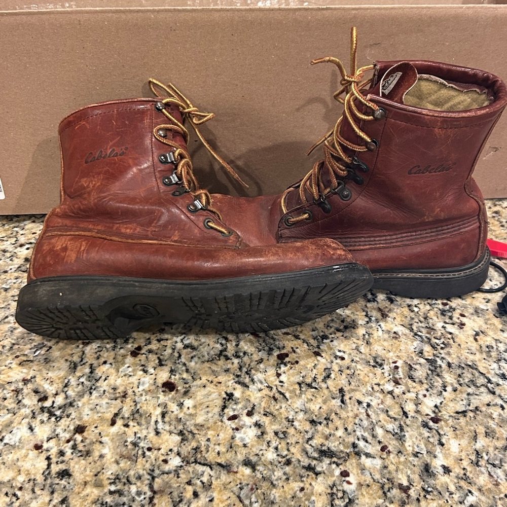 Cabela's Men's Rustic Brown Leather Boots Mens 8 narrow